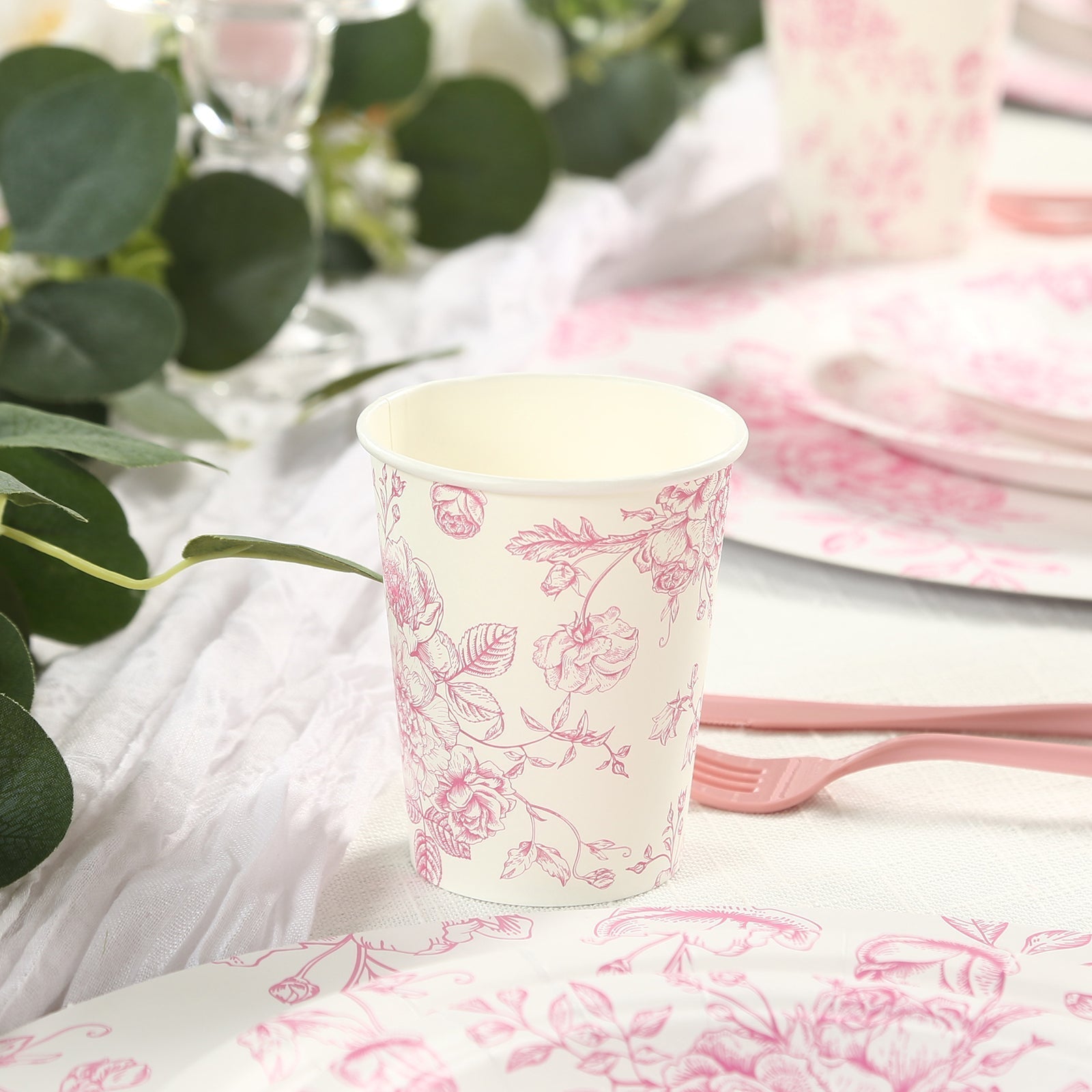 24-Pack Paper Cups 9oz White with Pink French Toile Print - Image 2